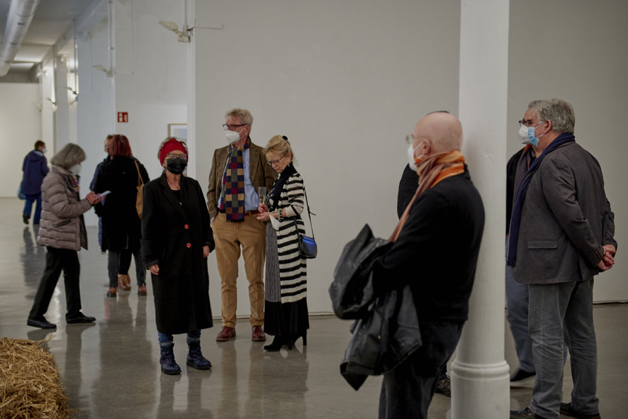 Kim Dotty Hachmann - Familienbetrieb - und im Kabinett das Fotoprojekt - Perspektiven einer Ausstellung - Vernissage