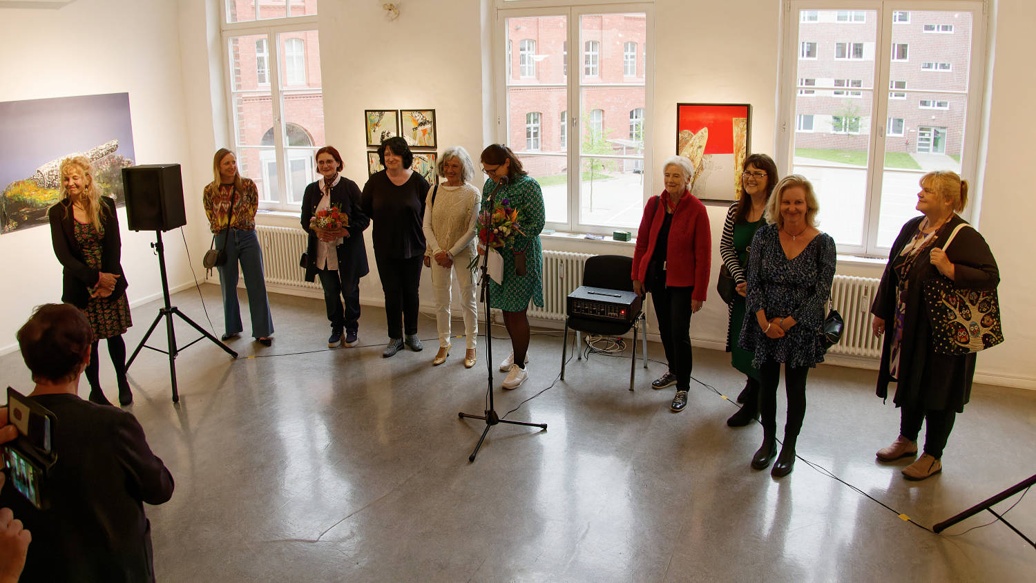 Künstlerinnengruppe-K11 - Tempus Fluit