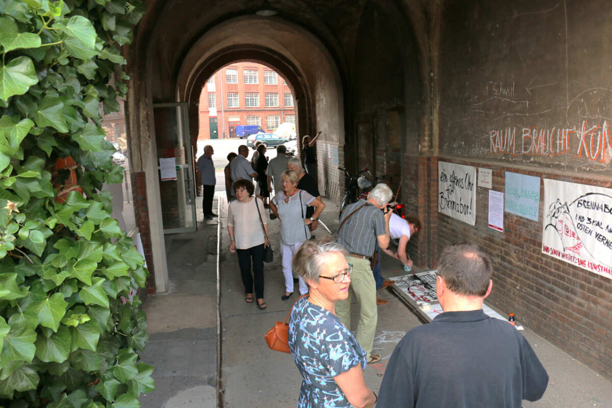 Aktion zum Erhalt der Kunsthalle Brennabor am 3. Juli 2015